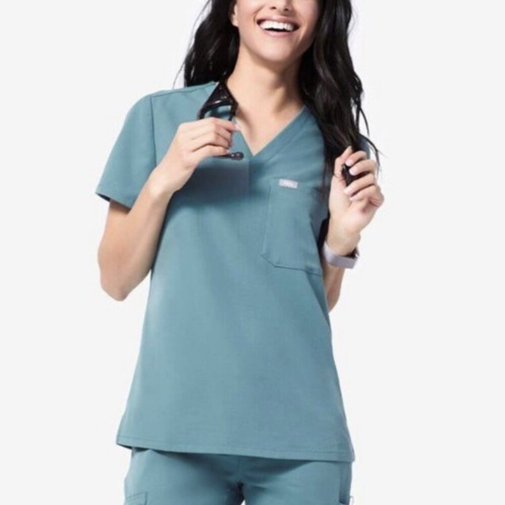 Hydrogreen Catarina One-Pocket Scrub Top